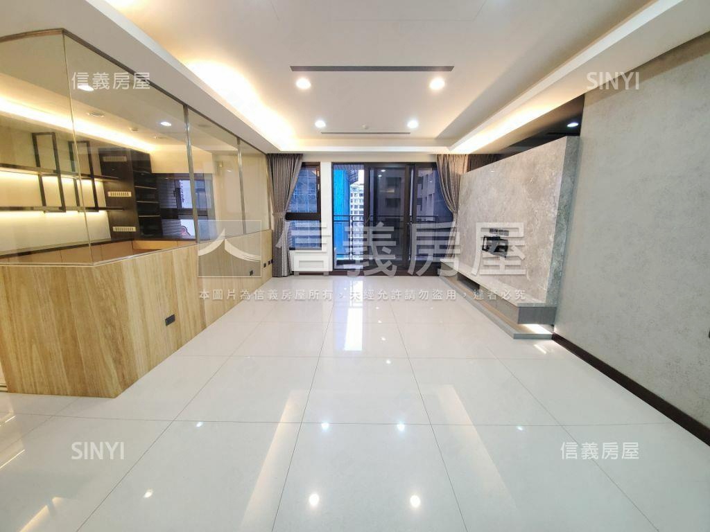 國泰莊園四房車位房屋室內格局與周邊環境