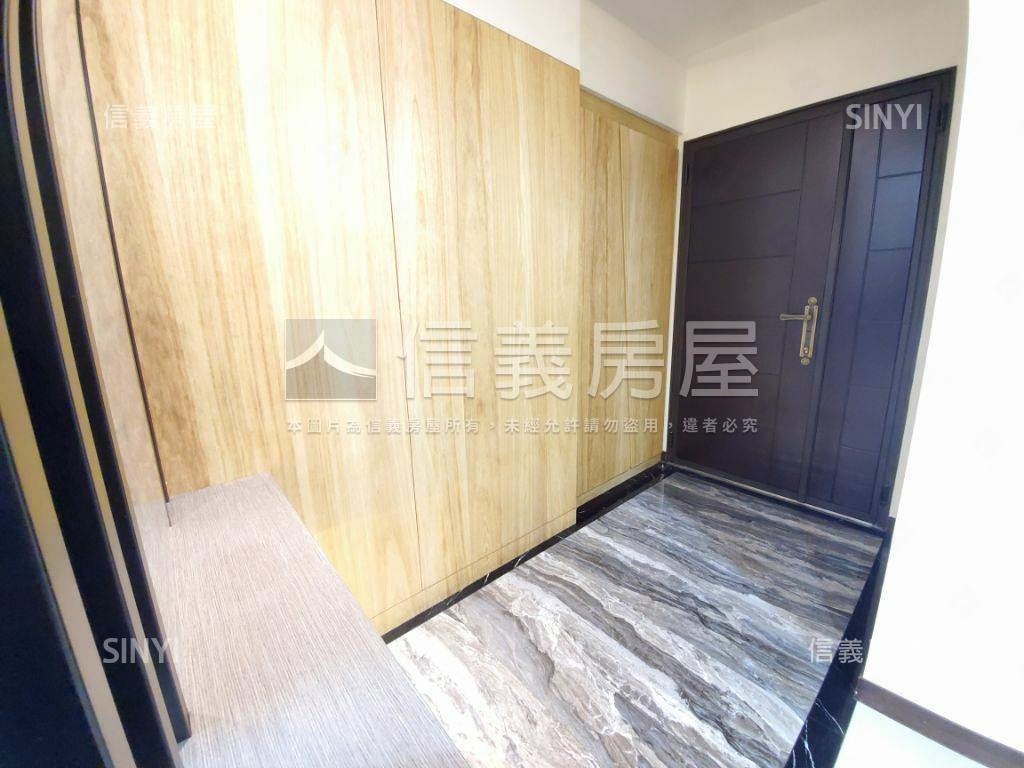 國泰莊園四房車位房屋室內格局與周邊環境