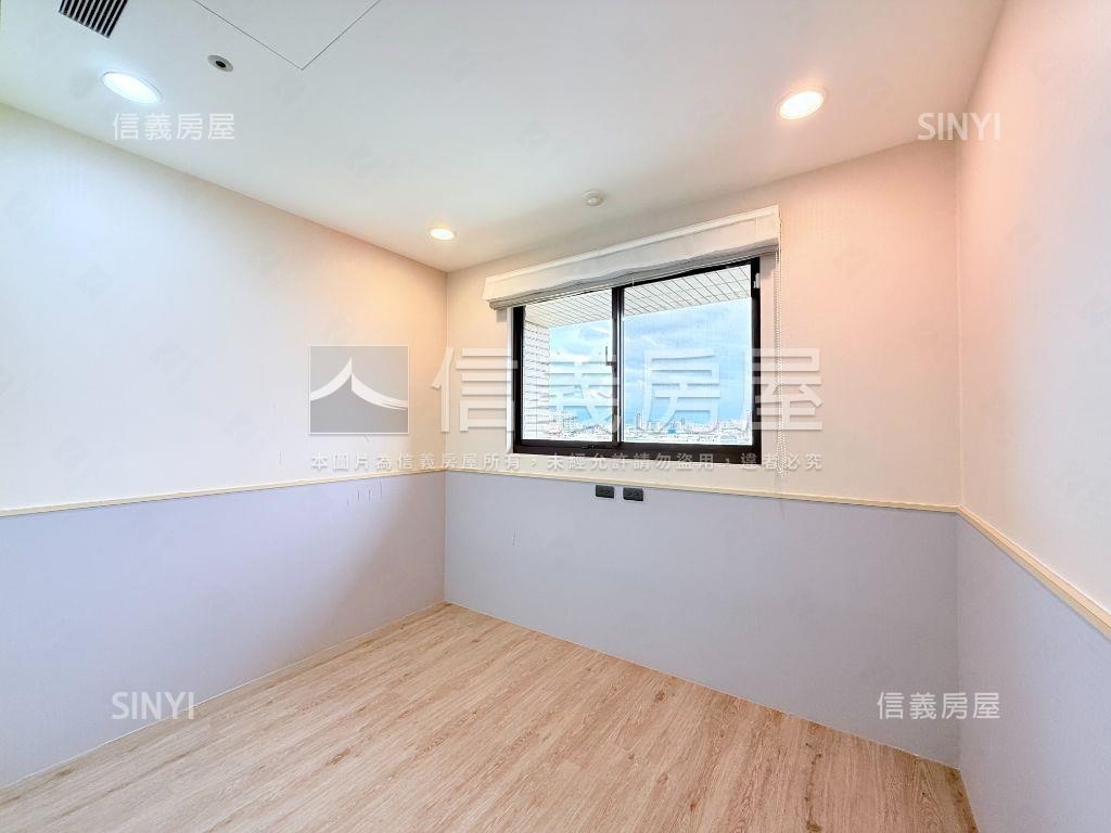 國泰莊園四房車位房屋室內格局與周邊環境