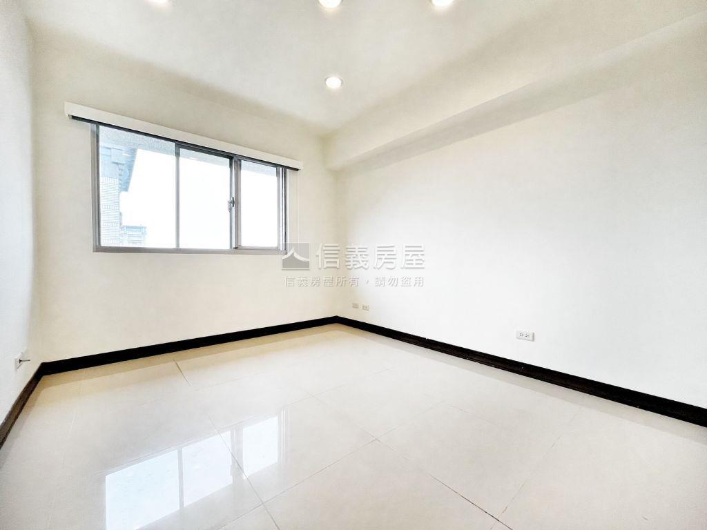 歡天喜地‧近輕軌‧三房房屋室內格局與周邊環境