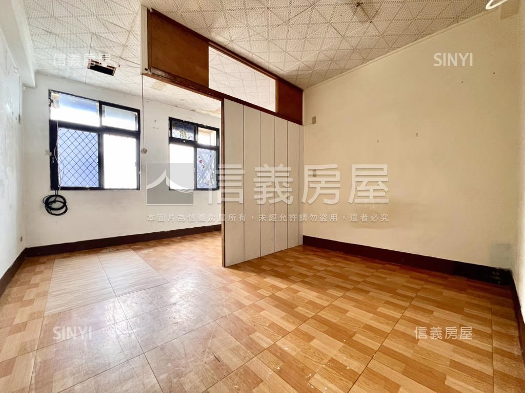 大陳旁ＲＣ頂加景觀美寓房屋室內格局與周邊環境