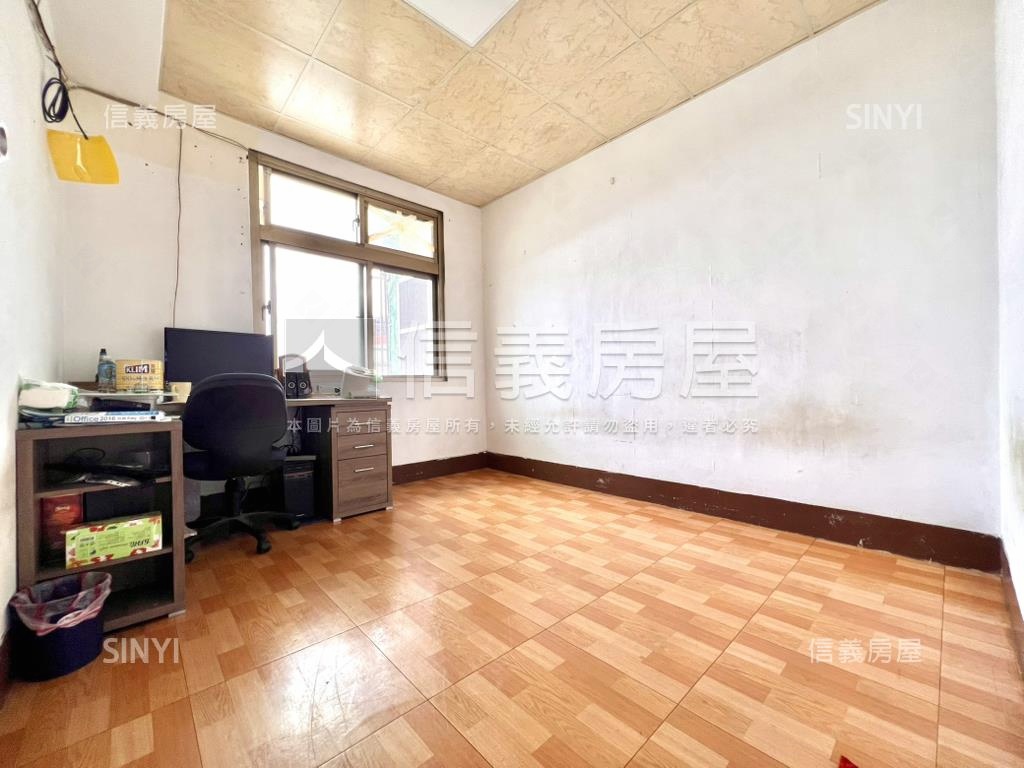 大陳旁ＲＣ頂加景觀美寓房屋室內格局與周邊環境