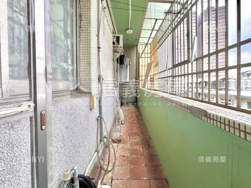 大陳旁ＲＣ頂加景觀美寓房屋室內格局與周邊環境