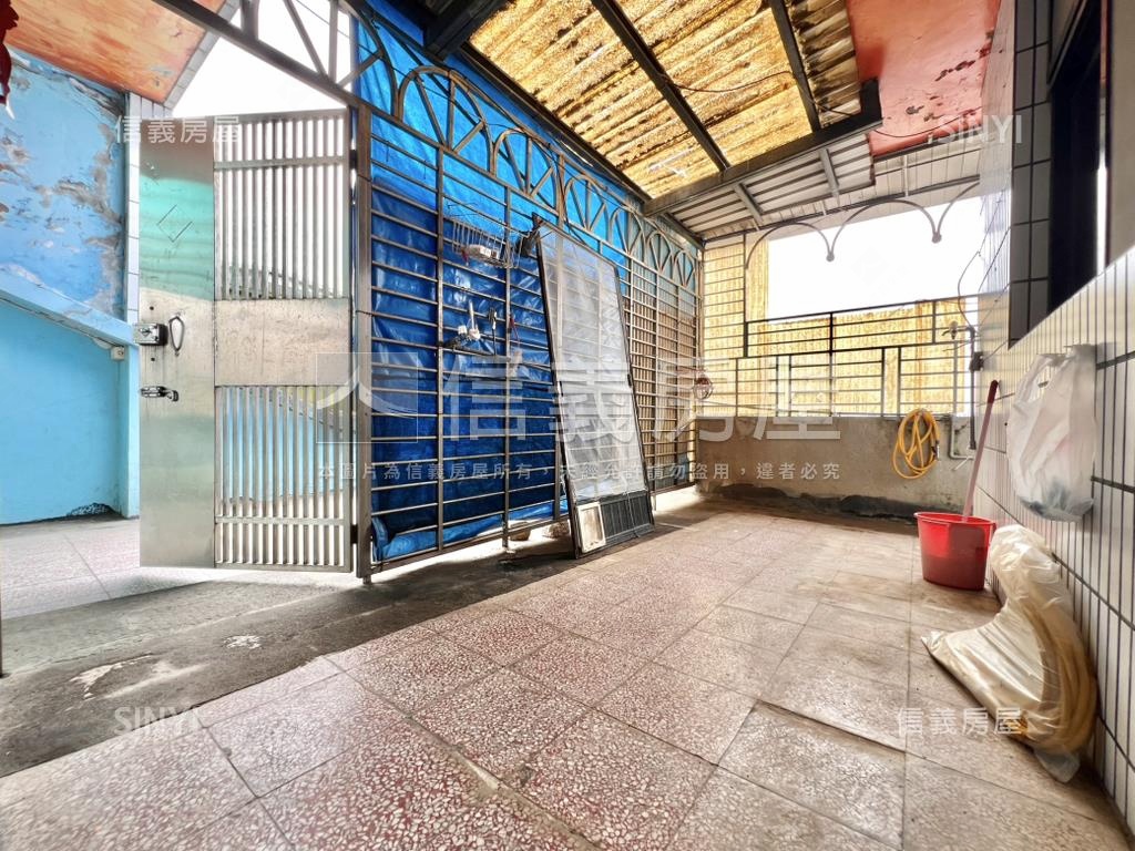 大陳旁ＲＣ頂加景觀美寓房屋室內格局與周邊環境