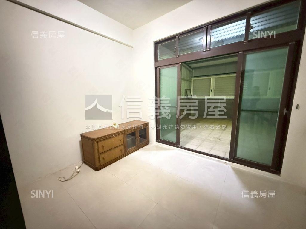 楊梅機能好美透天房屋室內格局與周邊環境