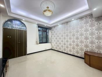 楊梅交流道旁美透天