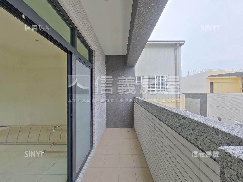 近新庄國小全新別墅房屋室內格局與周邊環境