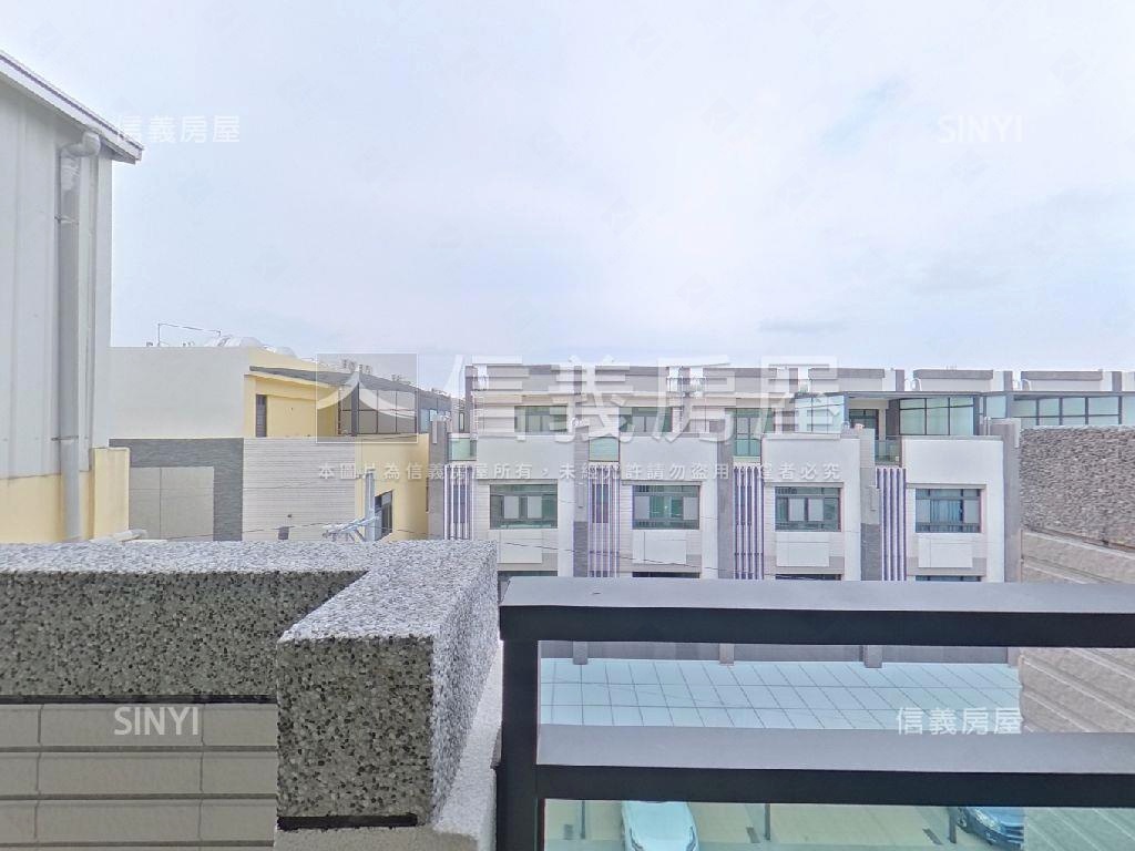 近新庄國小全新別墅房屋室內格局與周邊環境