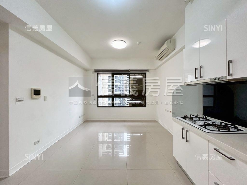 首購族愛凡斯關埔兩房車位房屋室內格局與周邊環境