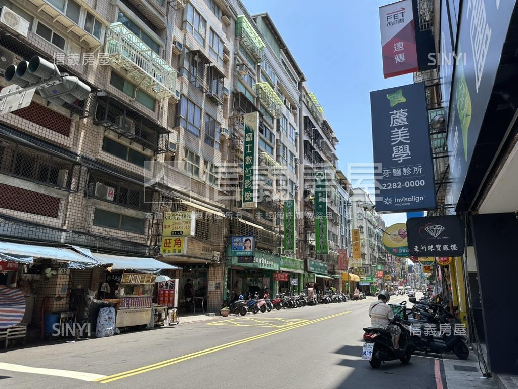 都更潛力佳。長安豪邸雙戶房屋室內格局與周邊環境