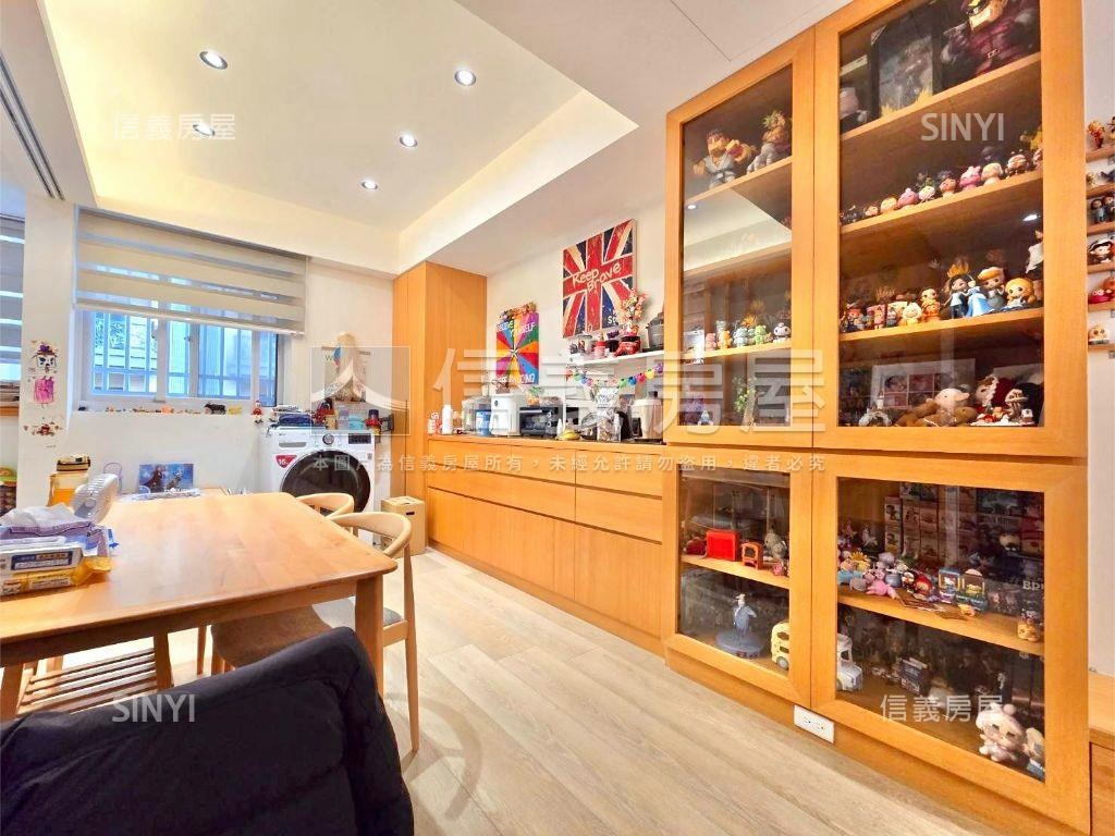 徐匯捷運天然瓦斯精美公寓房屋室內格局與周邊環境