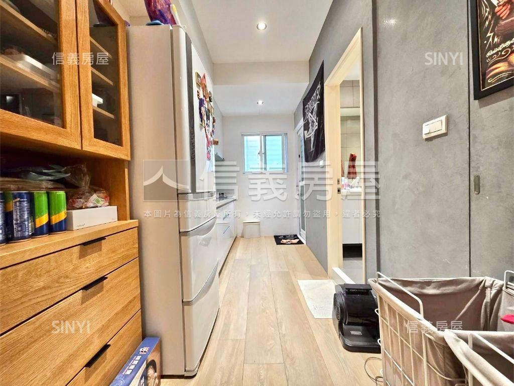 徐匯捷運天然瓦斯精美公寓房屋室內格局與周邊環境