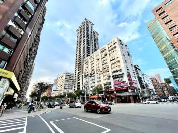 黑松信義安和捷運高樓辦公