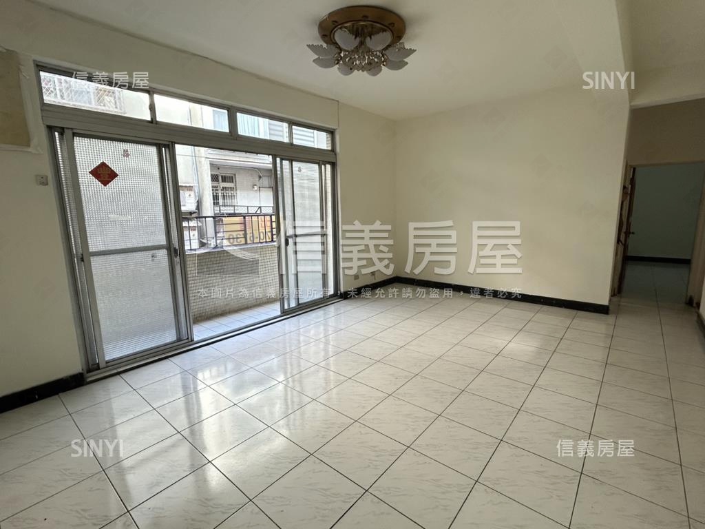 敦小介壽學區面寬採光二樓房屋室內格局與周邊環境