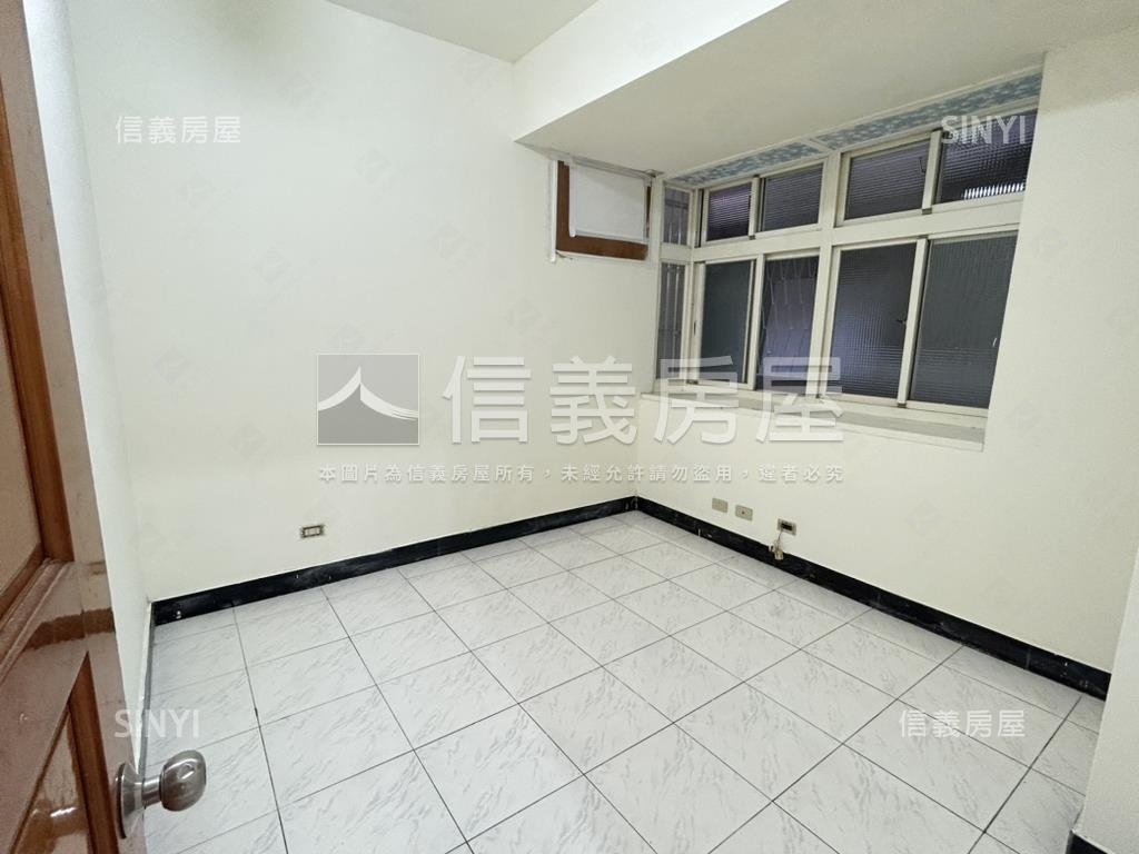 敦小介壽學區面寬採光二樓房屋室內格局與周邊環境