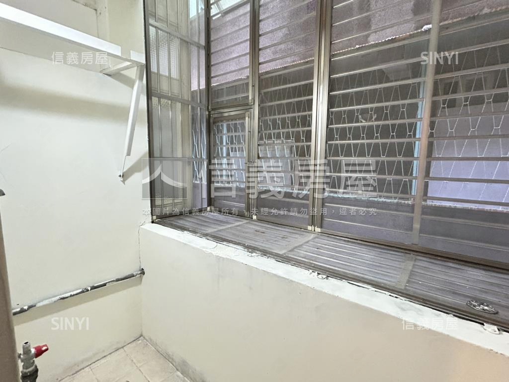 敦小介壽學區面寬採光二樓房屋室內格局與周邊環境