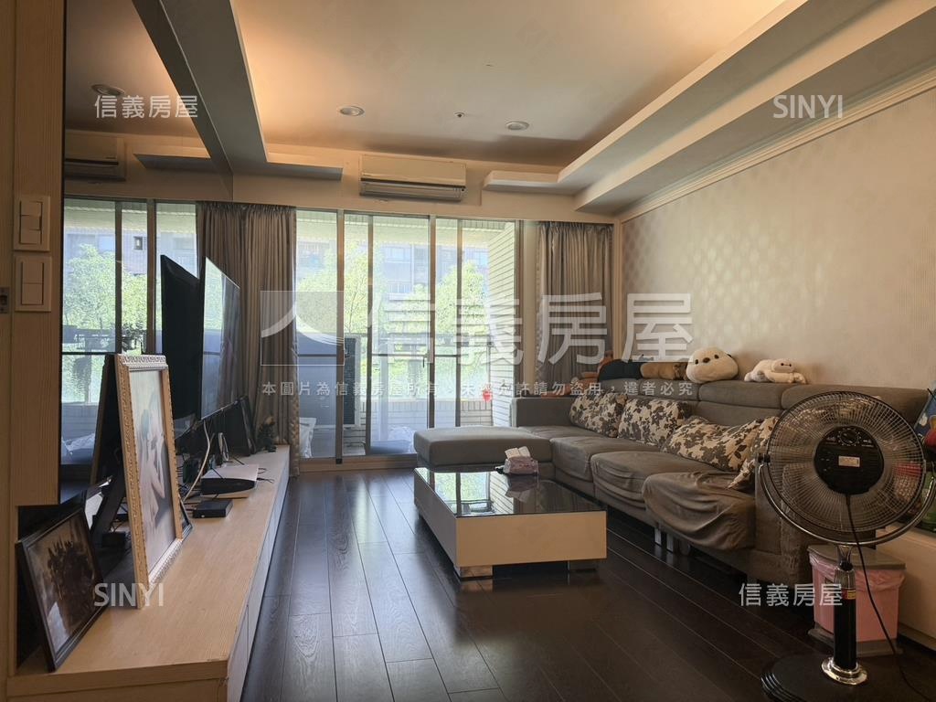 風呂。溫馨稀有三房房屋室內格局與周邊環境