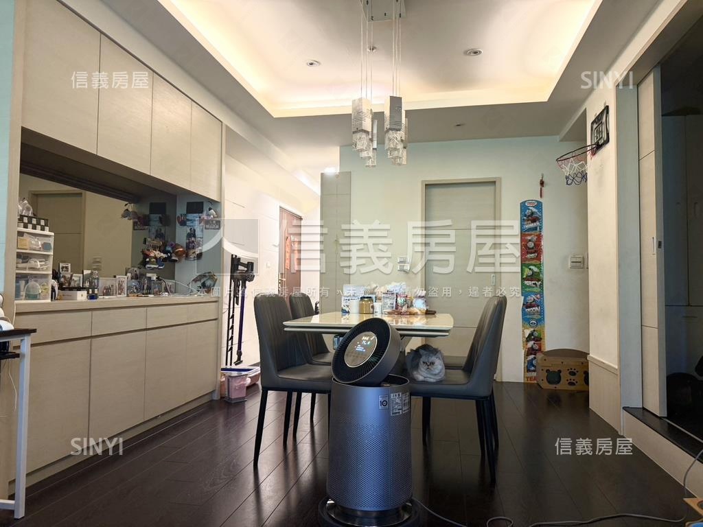 風呂。溫馨稀有三房房屋室內格局與周邊環境