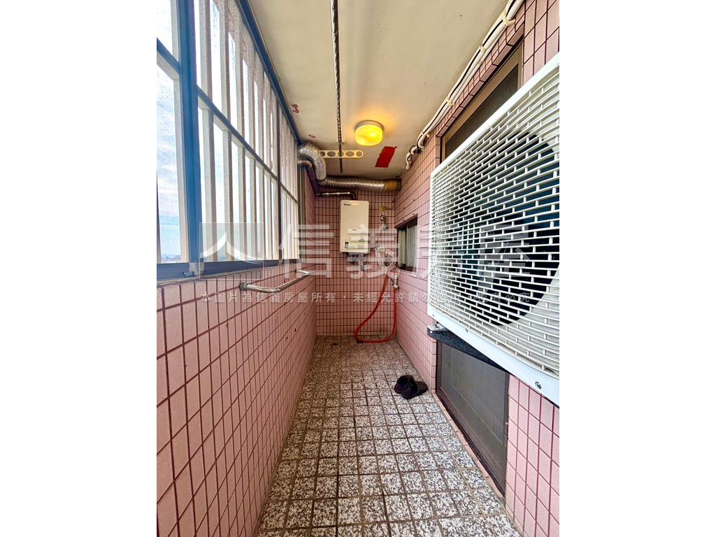 朋莊高樓美景三房房屋室內格局與周邊環境