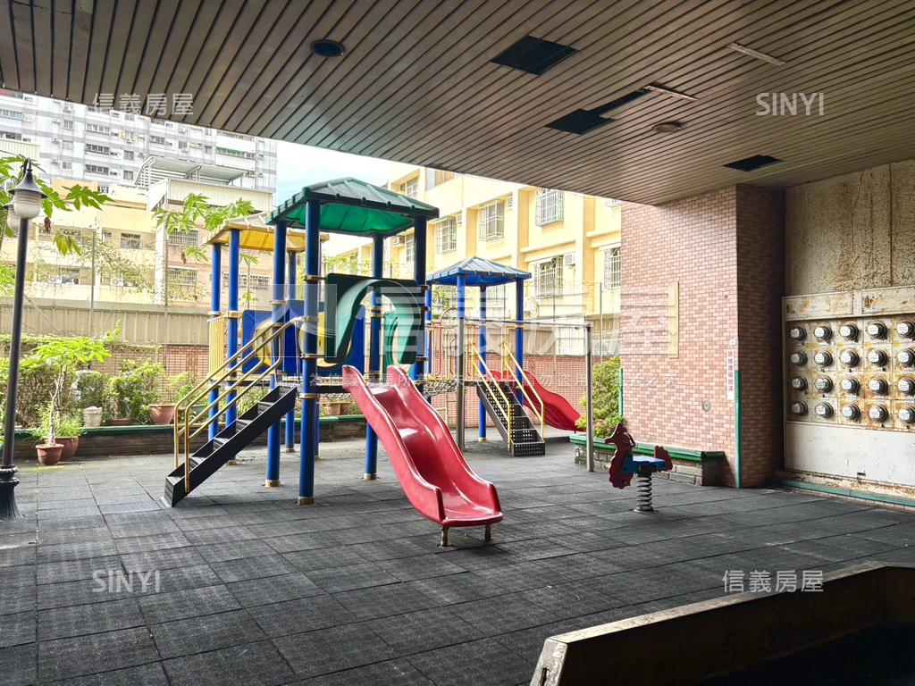 朋莊高樓美景三房房屋室內格局與周邊環境