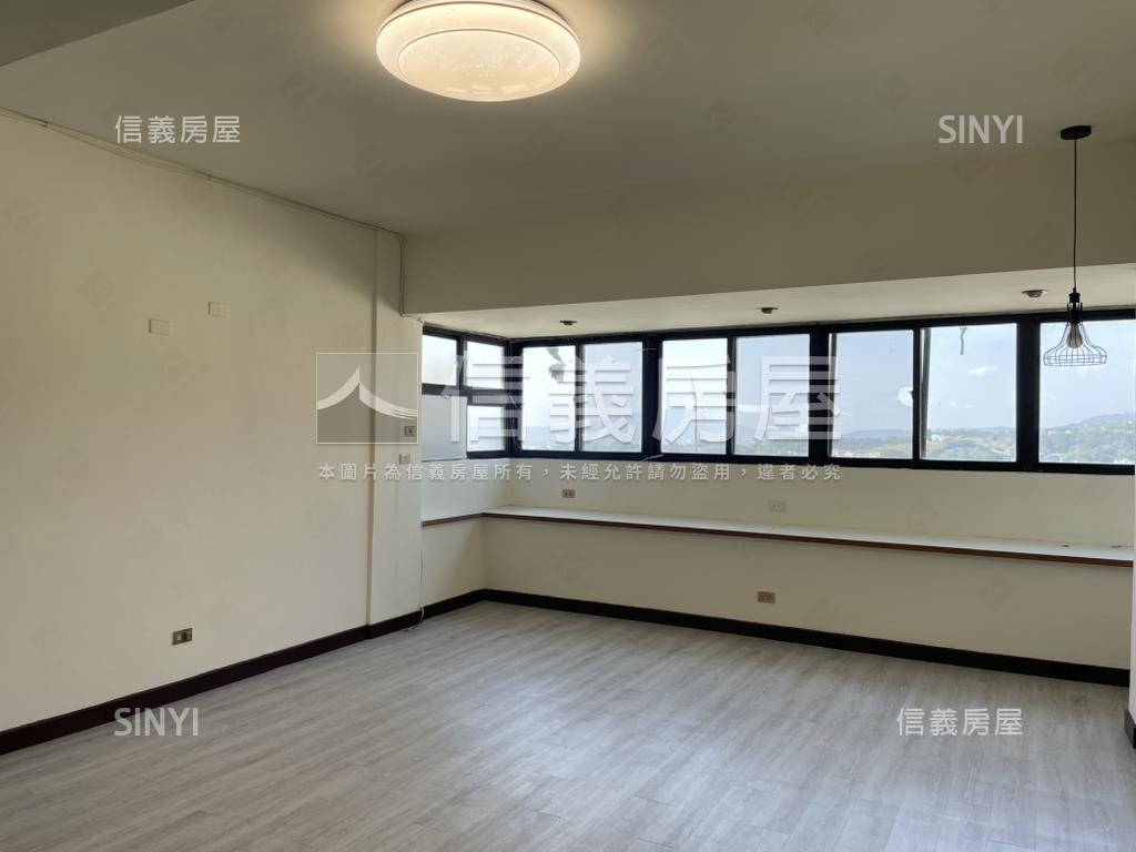 士林區中央社區３樓房屋室內格局與周邊環境