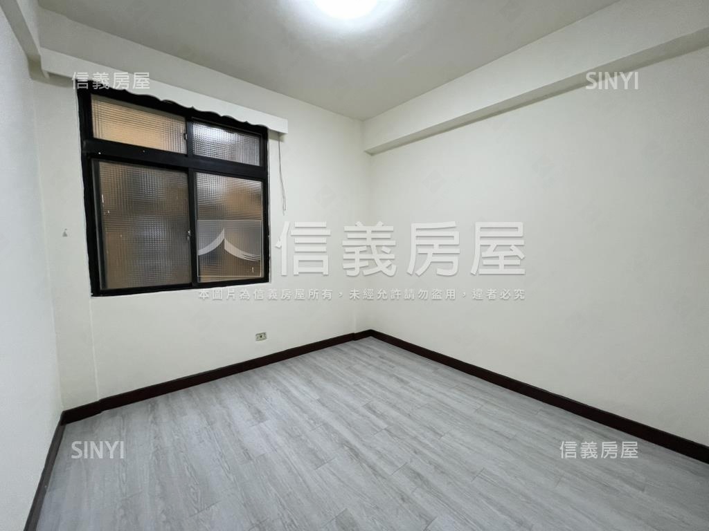 士林區中央社區３樓房屋室內格局與周邊環境