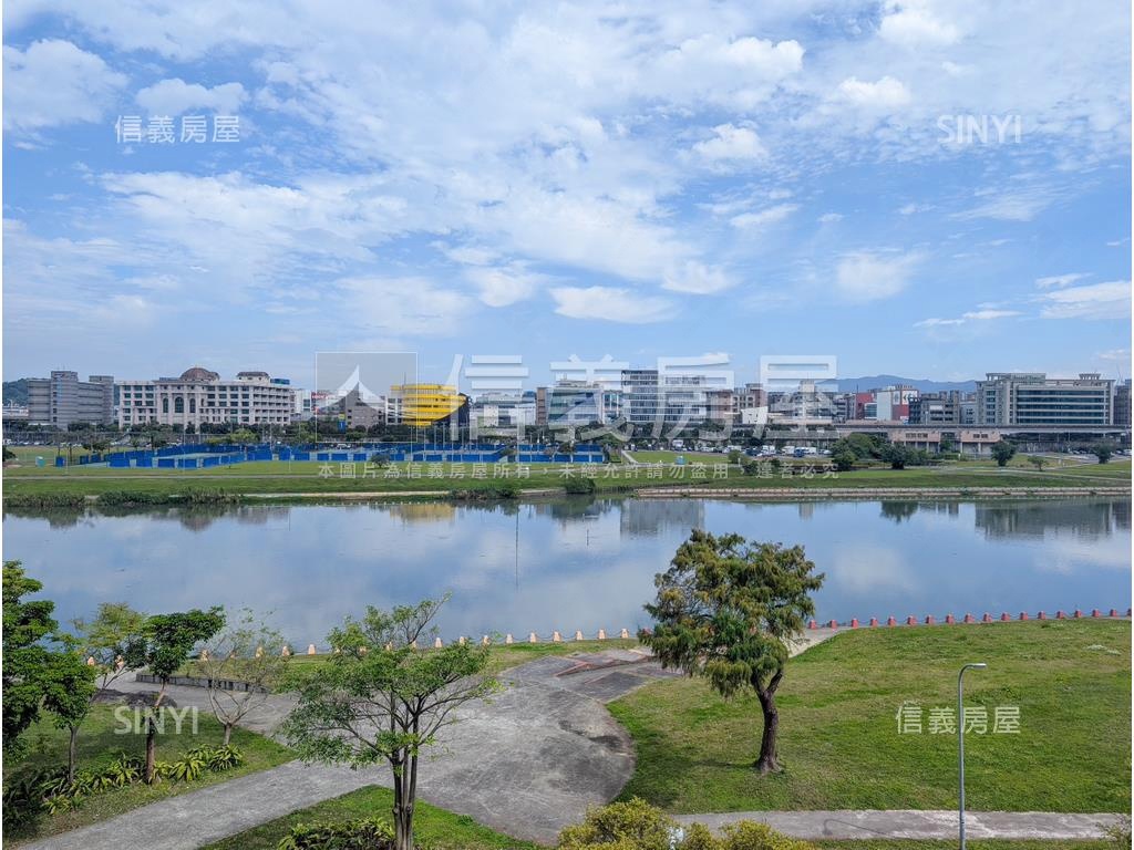 儷苑河岸景觀小品房屋室內格局與周邊環境