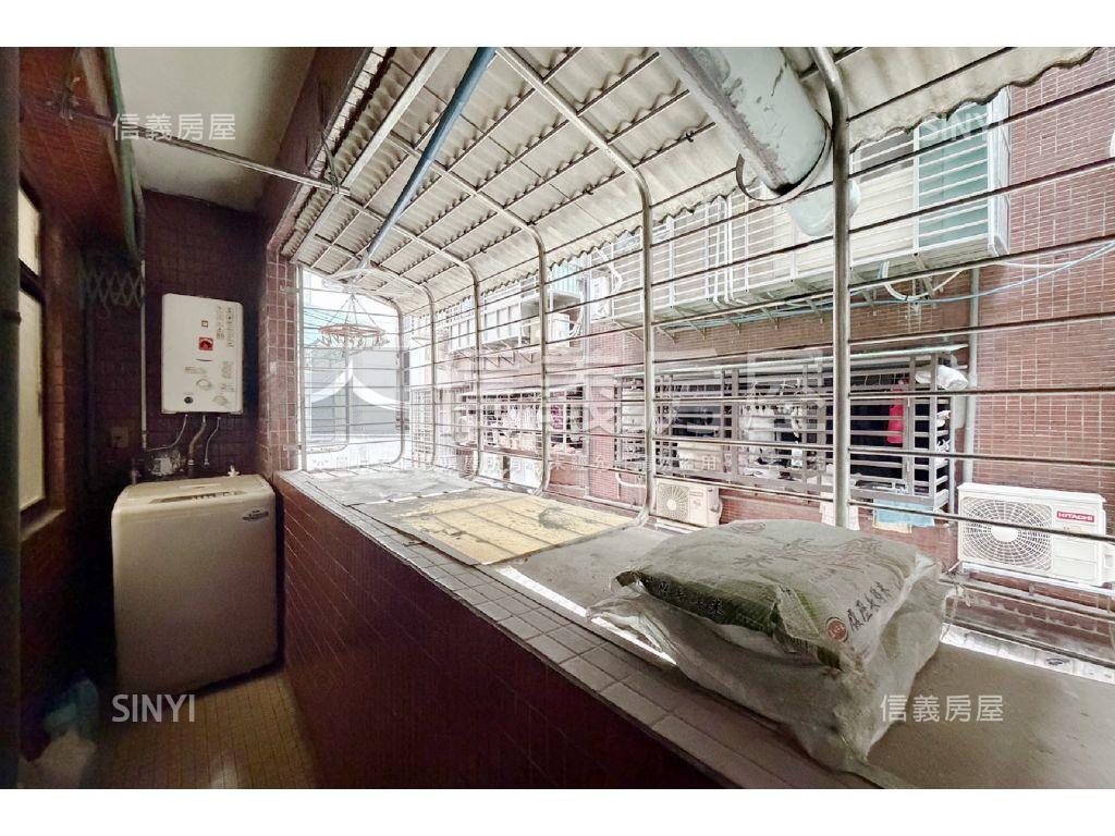 後山埤三陽方正電梯大三房房屋室內格局與周邊環境