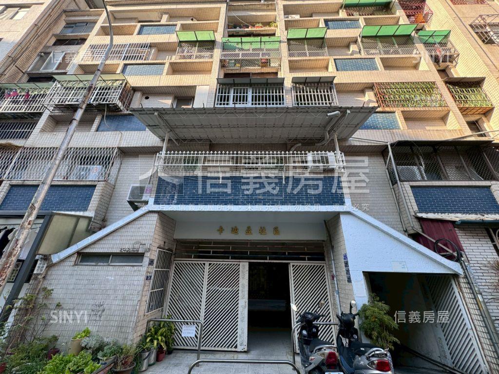 近捷運四維國小站收租三套房屋室內格局與周邊環境