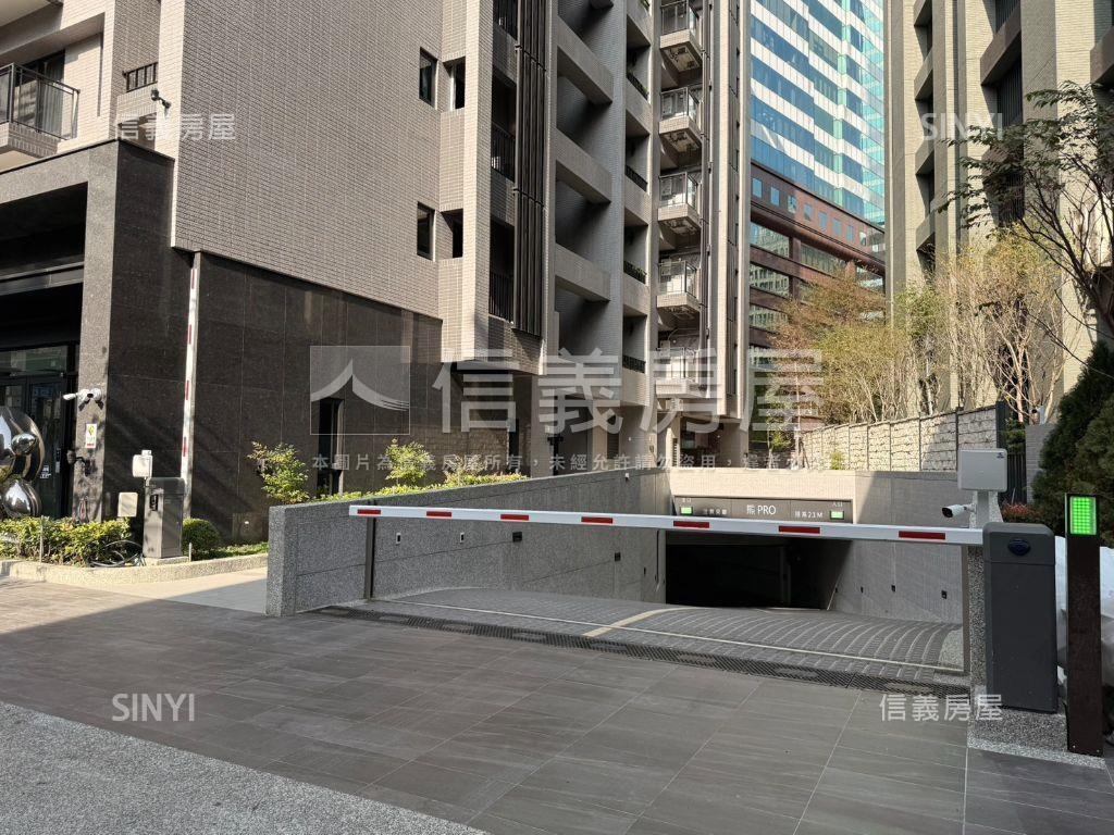 熊ＰＲＯ✨輕裝潢兩房平車房屋室內格局與周邊環境