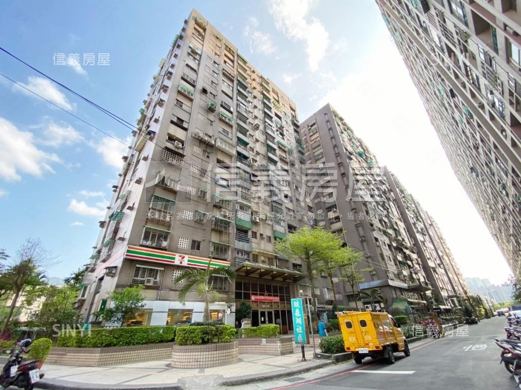 琉森湖三房美邸＋平面車位房屋室內格局與周邊環境