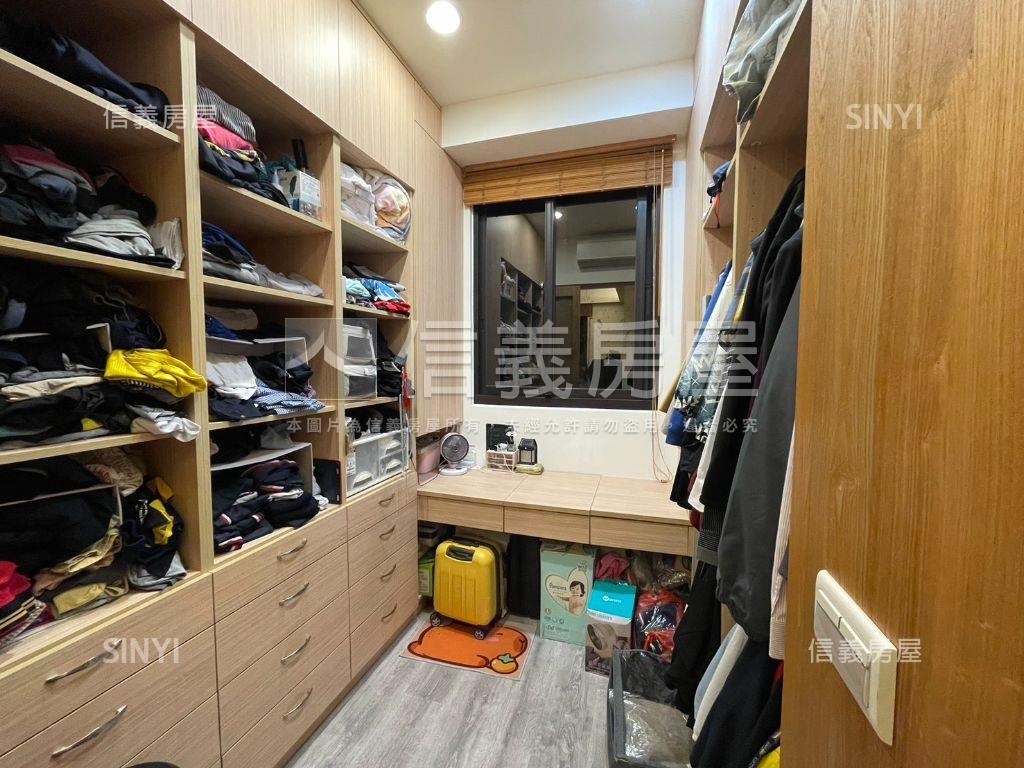 敦南觀止雙車位房屋室內格局與周邊環境