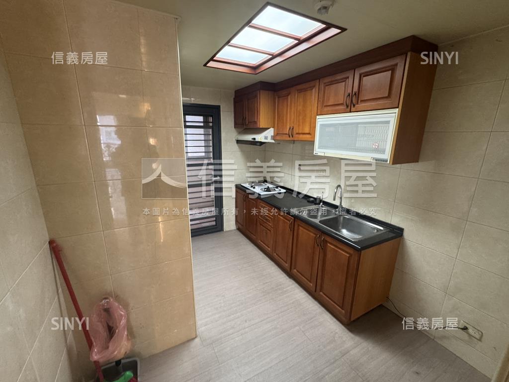 宜誠花園廣場三房兩廳房屋室內格局與周邊環境