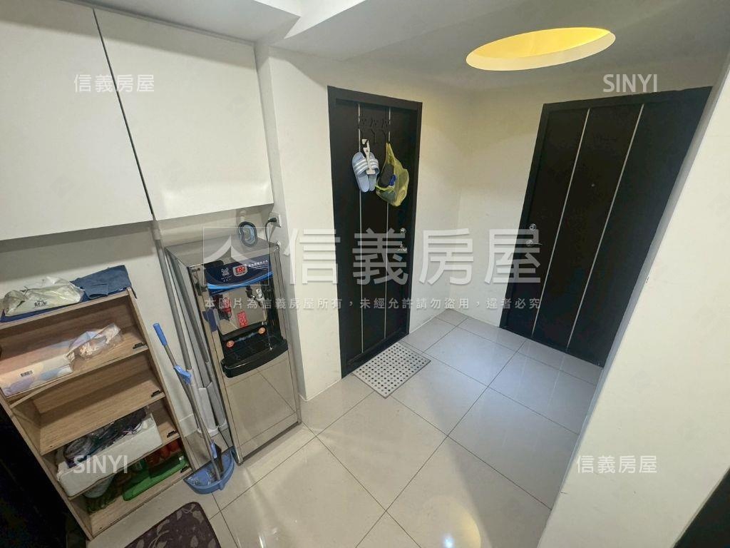 投報佳，中國醫電梯４套房屋室內格局與周邊環境