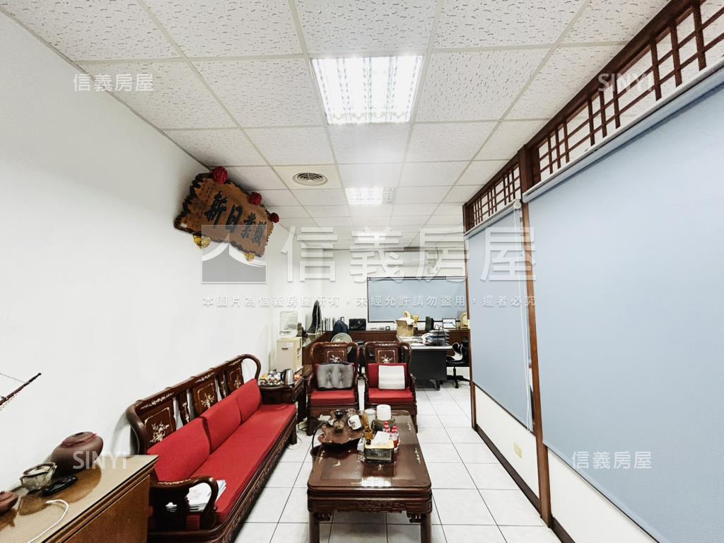 五角大廈．近捷運商辦房屋室內格局與周邊環境