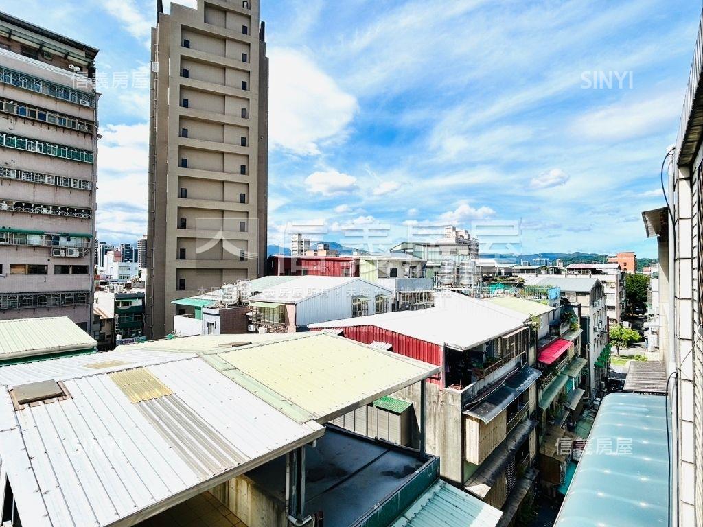 捷運頂加低總價大空間Ａ房屋室內格局與周邊環境