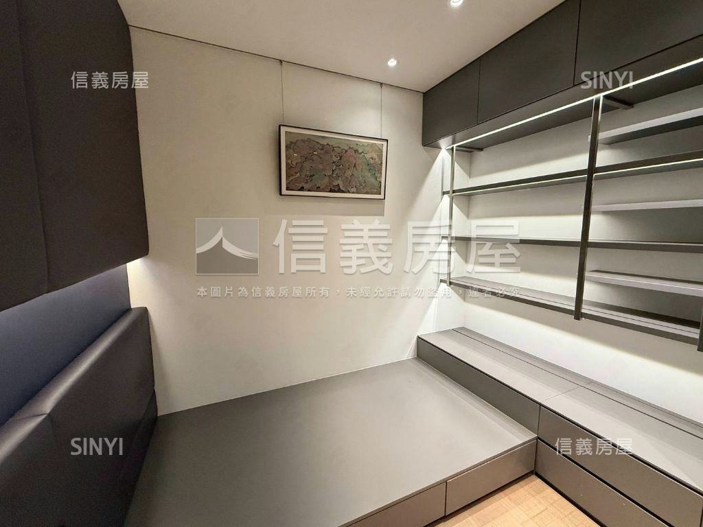附中學區方正美妝四房房屋室內格局與周邊環境