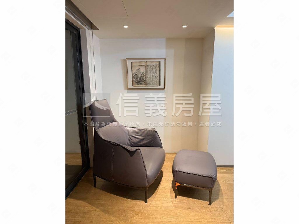 附中學區方正美妝四房房屋室內格局與周邊環境