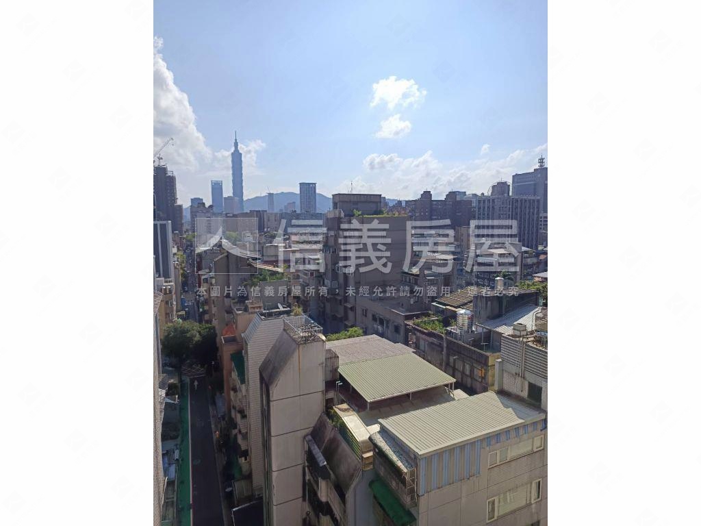 附中學區方正美妝四房房屋室內格局與周邊環境