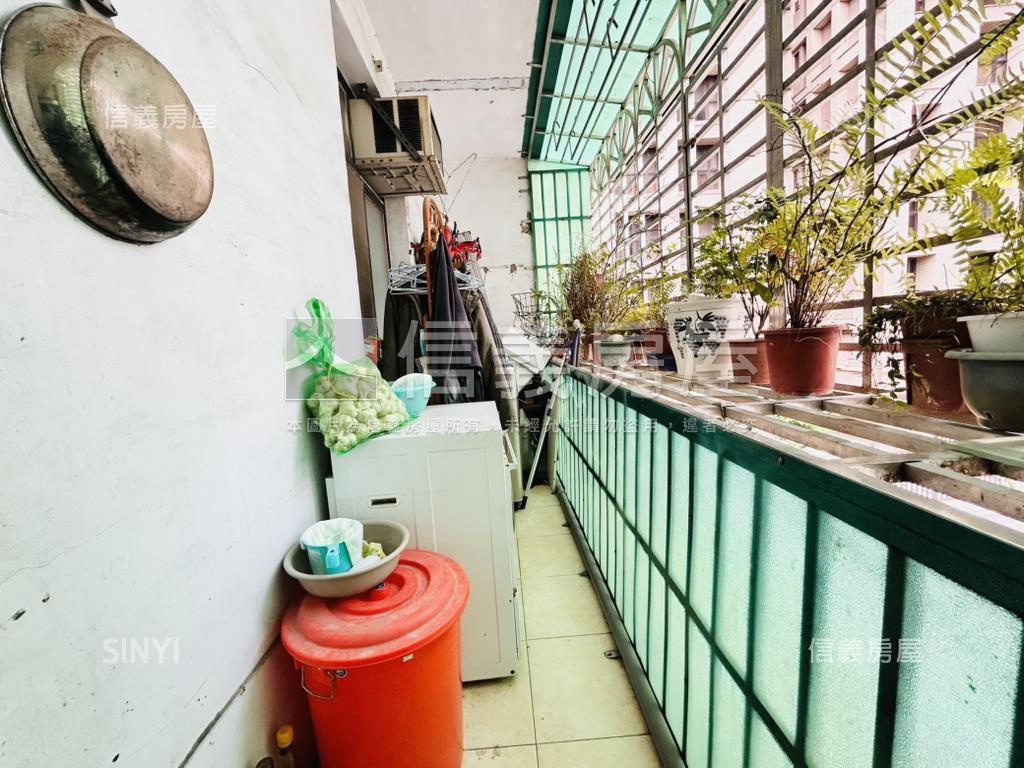 前後陽台．方正公寓３樓房屋室內格局與周邊環境