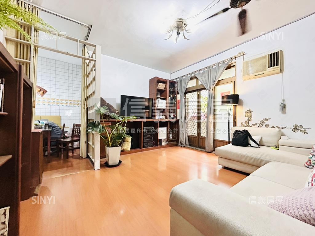 前後陽台．方正公寓３樓房屋室內格局與周邊環境