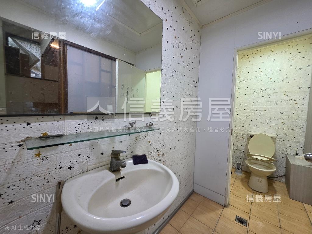 二期公園旁雙併透店房屋室內格局與周邊環境