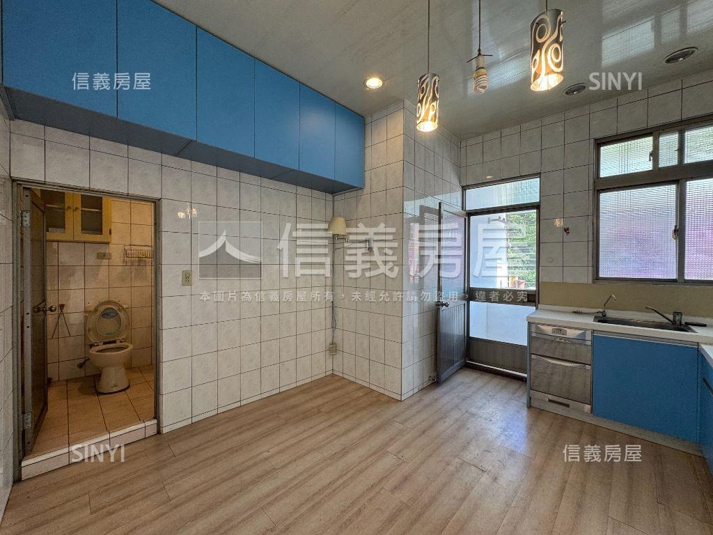 茄安採光挑高大空間房屋室內格局與周邊環境