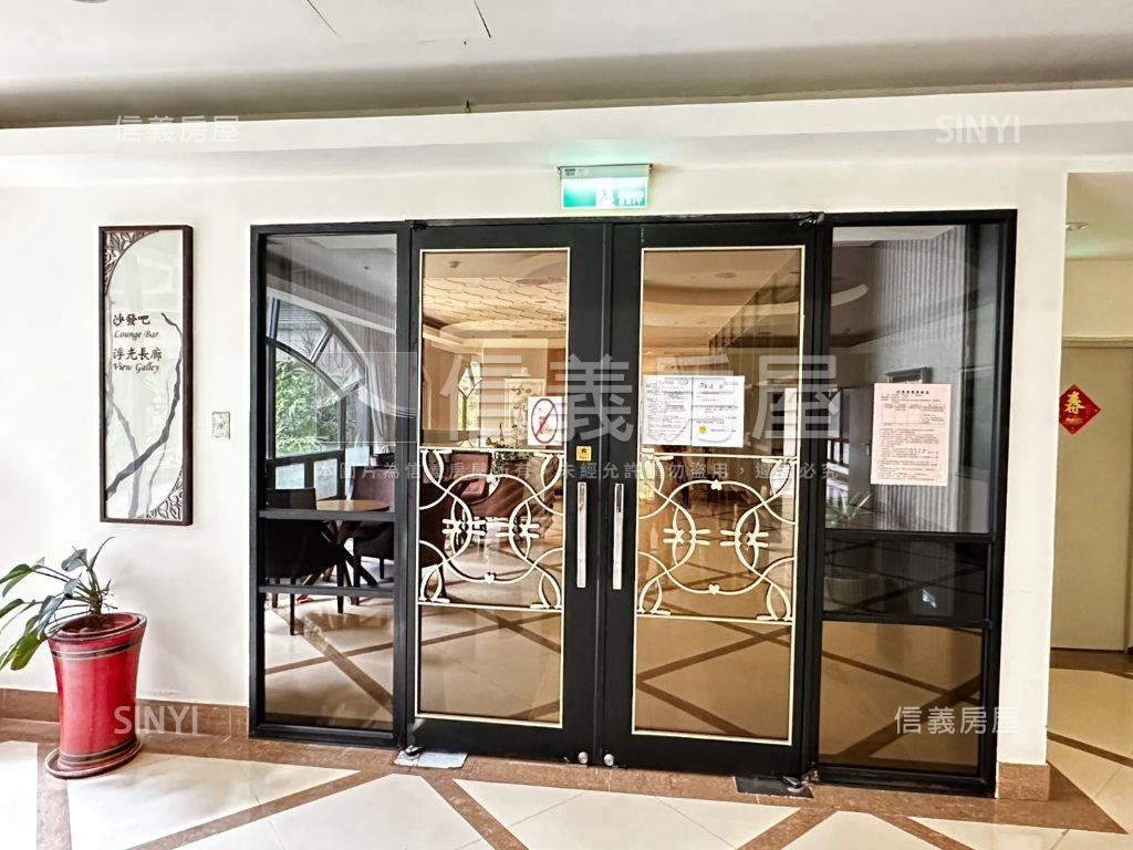 未來市家樂福商圈兩房車位房屋室內格局與周邊環境