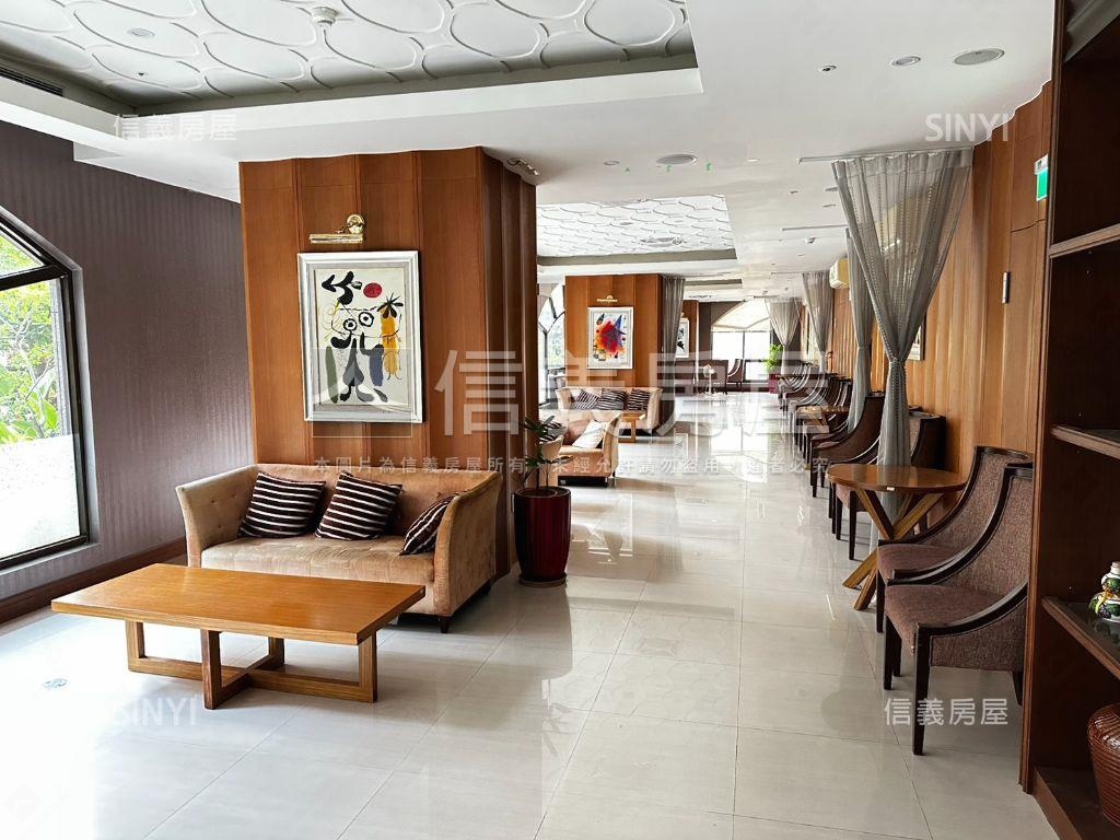 未來市家樂福商圈兩房車位房屋室內格局與周邊環境