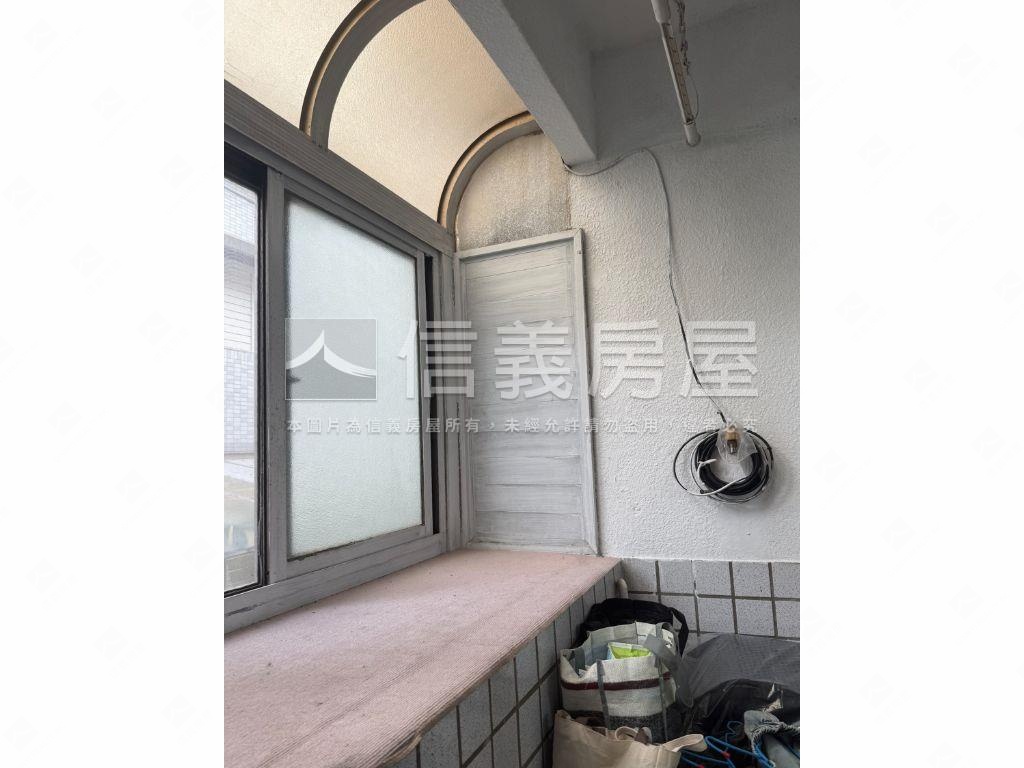 超便利！捷運電梯美套房房屋室內格局與周邊環境