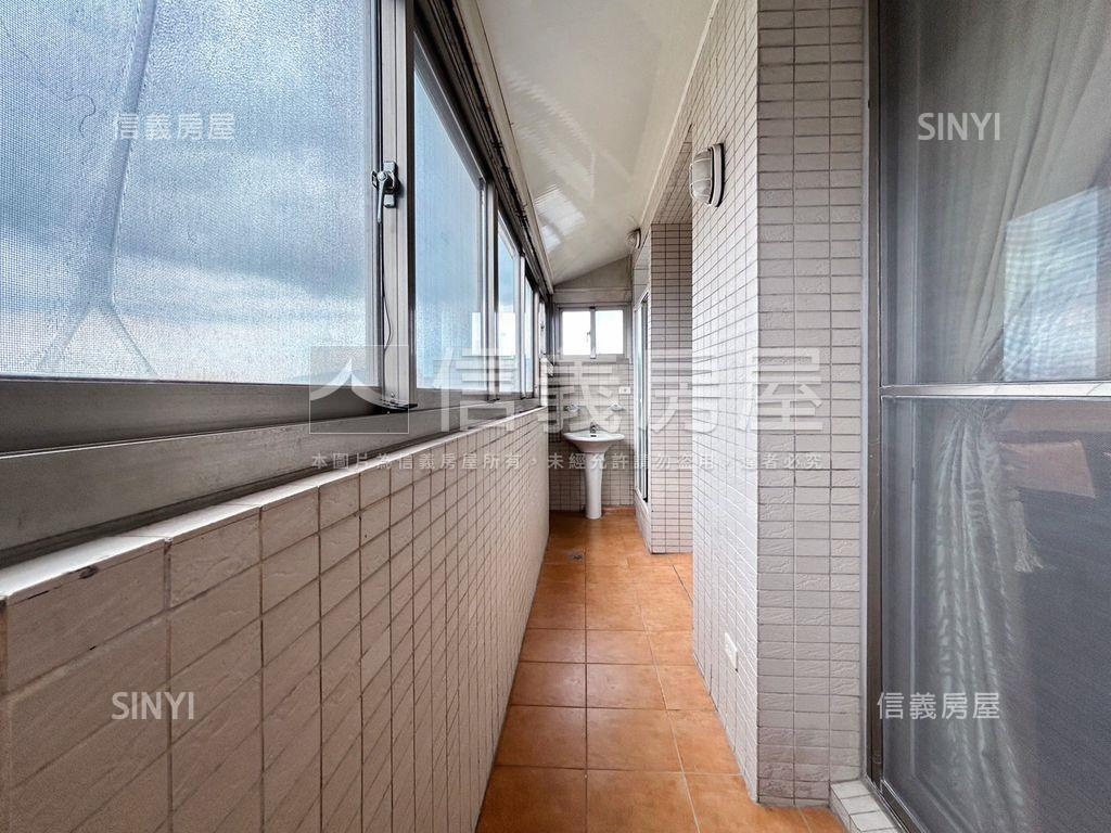 龍躍千禧頂層厝王房屋室內格局與周邊環境