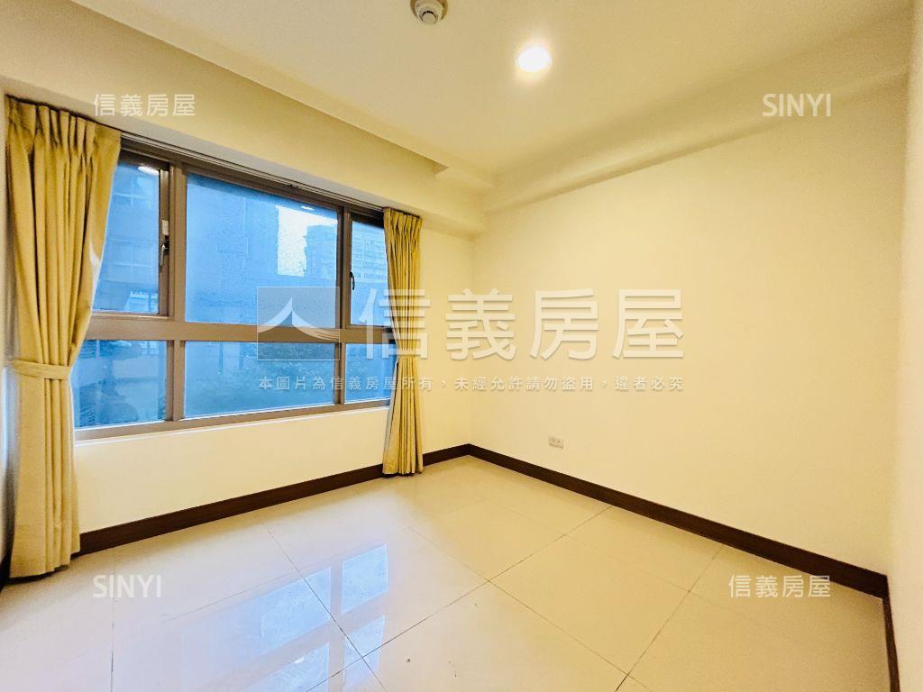 財政局標售—梵帝崗之２房屋室內格局與周邊環境