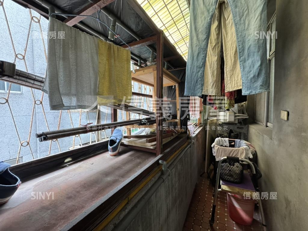 近捷運低總價三房房屋室內格局與周邊環境