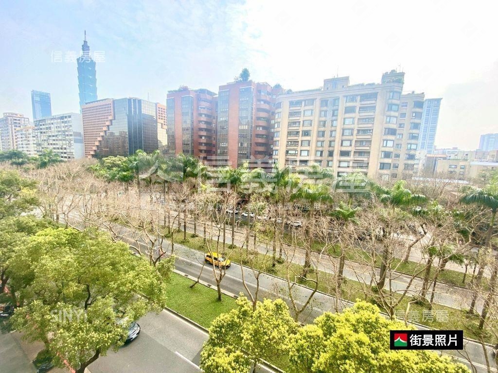 可看仁愛林蔭帝景天廈名邸房屋室內格局與周邊環境